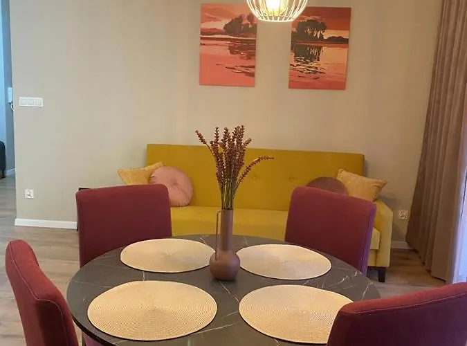 Nad Jeziorem Appartamento *